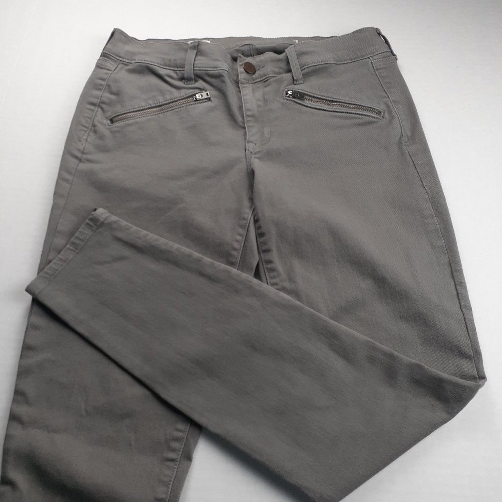 GAP Gray Jeggings with Zippers